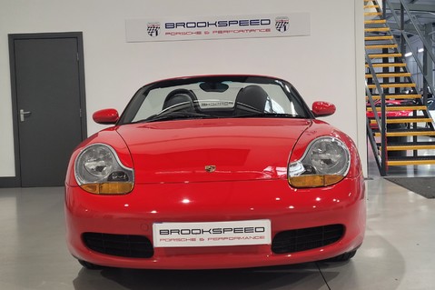 Porsche Boxster 24V 8