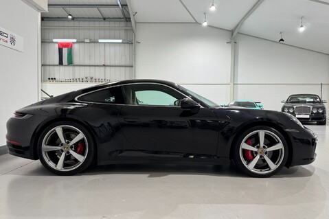 Porsche 911 CARRERA 4S PDK 2