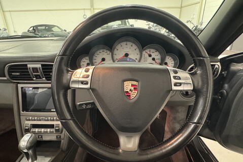 Porsche 911 CARRERA 2 TIPTRONIC S 12