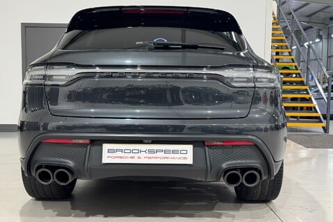 Porsche Macan GTS PDK 4