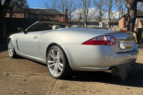 Jaguar XK CONVERTIBLE 38