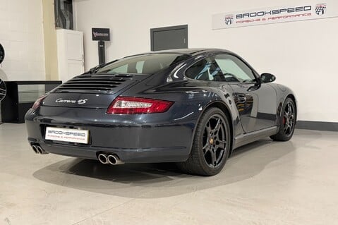 Porsche 911 CARRERA 4 TIPTRONIC S 7