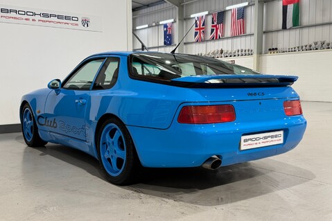 Porsche 968 CLUB SPORT 3