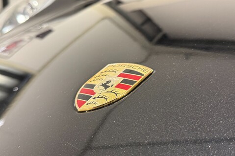 Porsche 911 CARRERA PDK 40