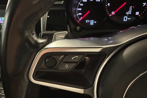 Porsche Macan PDK 25