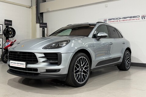 Porsche Macan PDK 1