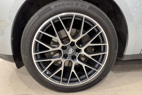 Porsche Macan PDK 46