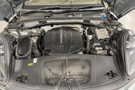Porsche Macan PDK 42