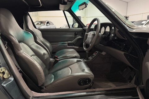 Porsche 911 CARRERA 14
