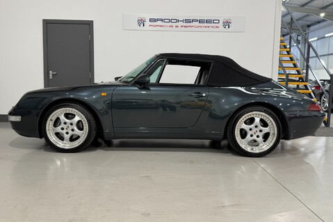 Porsche 911 CARRERA 9