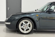 Porsche 911 CARRERA 31