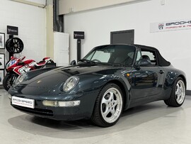 Porsche 911 CARRERA