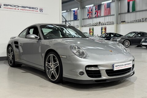 Porsche 911 TURBO 6