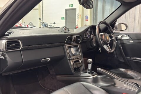 Porsche 911 TURBO 16