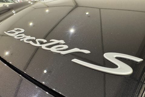 Porsche Boxster 24V S 33