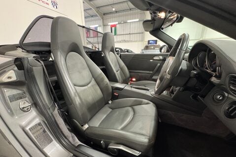 Porsche 911 CARRERA 2 PDK 14