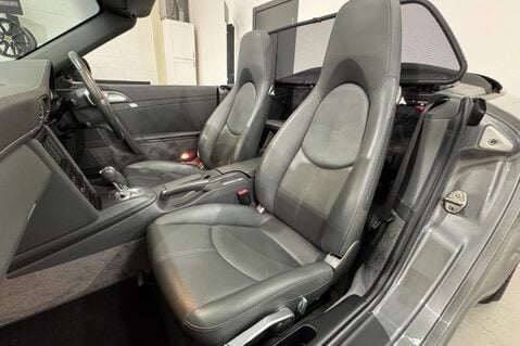 Porsche 911 CARRERA 2 PDK 17