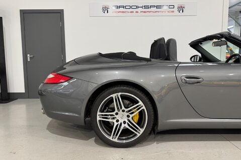 Porsche 911 CARRERA 2 PDK 29