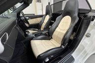 Porsche 911 TURBO S PDK 19