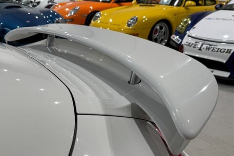 Porsche 911 TURBO S PDK 40