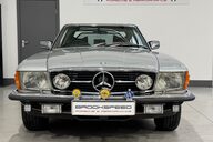 Mercedes-Benz SL Series 350 SL 4