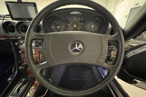 Mercedes-Benz SL Series 350 SL 12