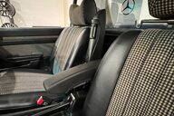 Mercedes-Benz SL Series 350 SL 21