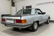 Mercedes-Benz SL Series 350 SL 7