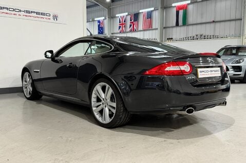 Jaguar XK PORTFOLIO 3