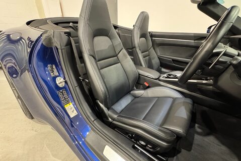 Porsche 911 CARRERA S PDK 16
