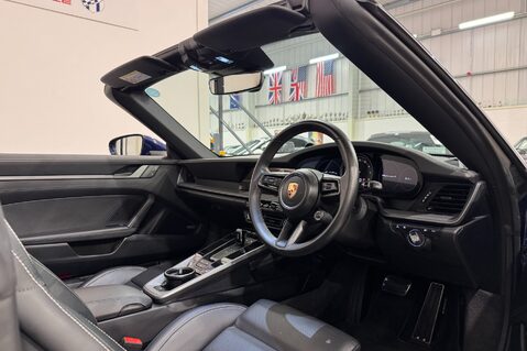 Porsche 911 CARRERA S PDK 14