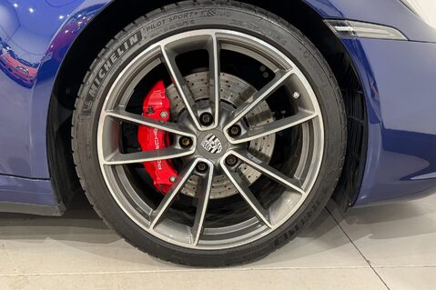 Porsche 911 CARRERA S PDK 41