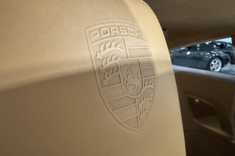 Porsche 911 CARRERA S PDK 21