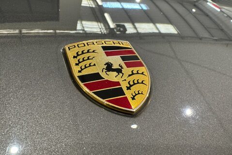 Porsche 911 CARRERA S PDK 38