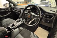 Porsche Macan GTS PDK 12