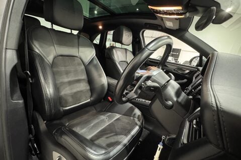 Porsche Macan GTS PDK 14