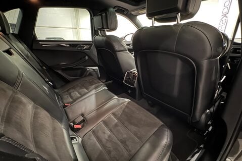 Porsche Macan GTS PDK 15