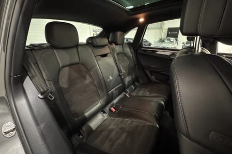 Porsche Macan GTS PDK 16