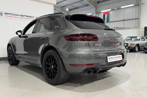 Porsche Macan GTS PDK 3