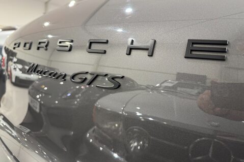 Porsche Macan GTS PDK 39