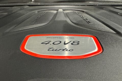 Porsche Cayenne V8 TURBO TIPTRONIC 46