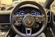 Porsche Cayenne V8 TURBO TIPTRONIC 12