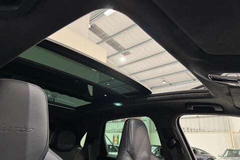 Porsche Cayenne V8 TURBO TIPTRONIC 36