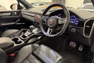 Porsche Cayenne V8 TURBO TIPTRONIC 16