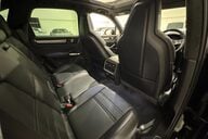 Porsche Cayenne V8 TURBO TIPTRONIC 22