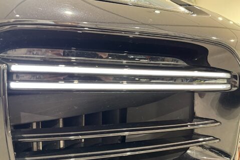 Porsche Cayenne V8 TURBO TIPTRONIC 44