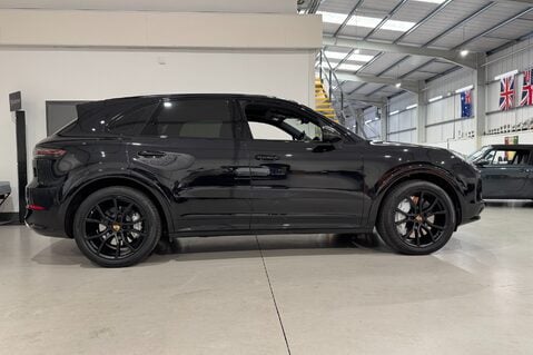Porsche Cayenne V8 TURBO TIPTRONIC 2