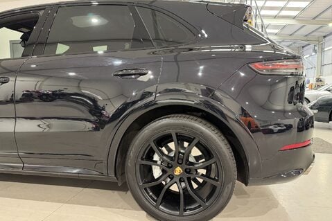Porsche Cayenne V8 TURBO TIPTRONIC 54