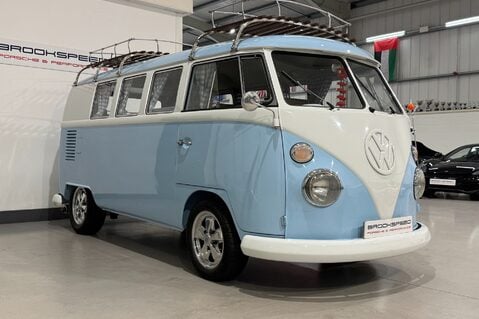 Volkswagen Transporter CARAVAN Technical Data