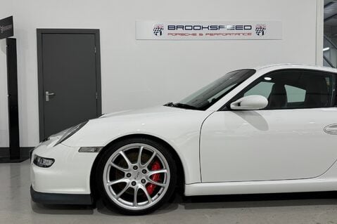 Porsche 911 GT3 38